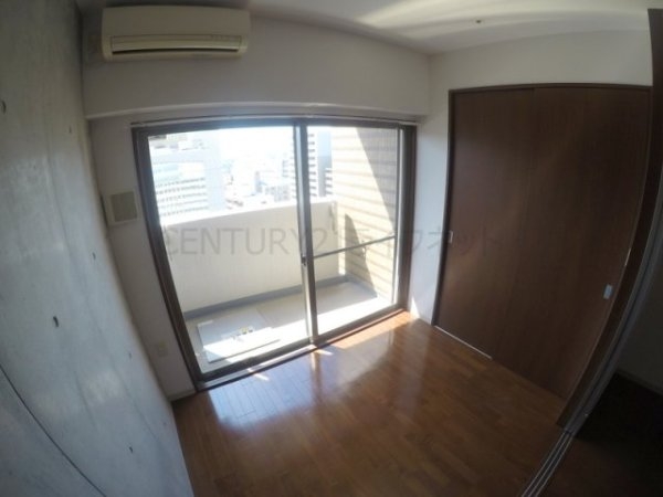 ラドゥセール江坂