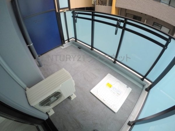 ラドゥセール江坂2