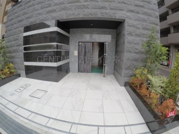 ラドゥセール江坂2