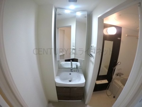 エスリード新大阪レジデンス