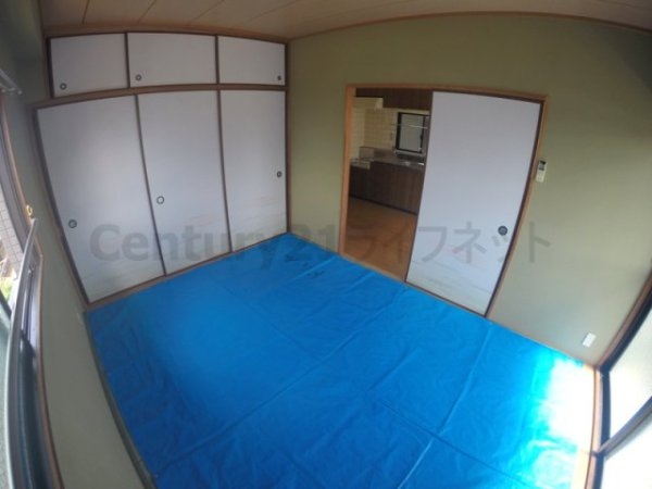 ドムール三国2番館