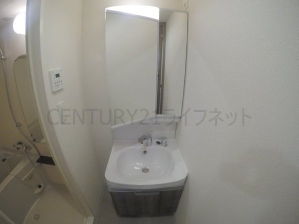 スプランディッド新大阪ウエスト