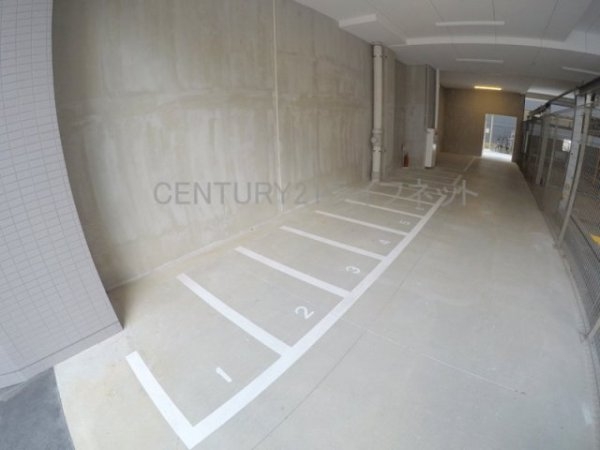 セレニテ江坂ルフレ