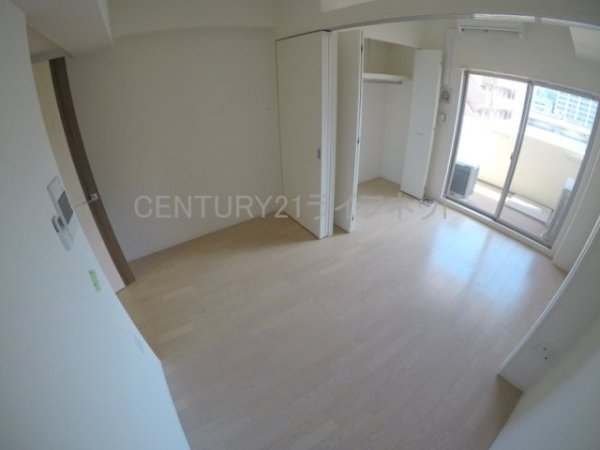 セレニテ江坂ルフレ