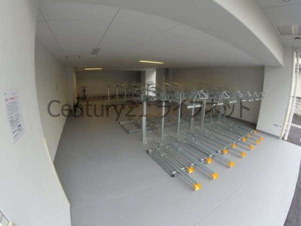 アドバンス新大阪ウエストゲート2