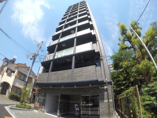 プレイシズ　シンオオサカ