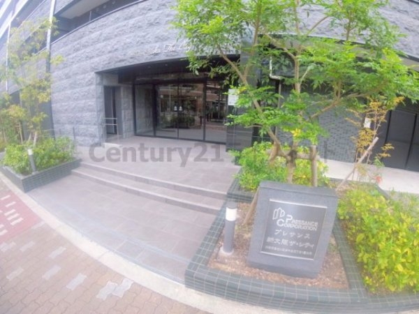 プレサンス新大阪ザシティ