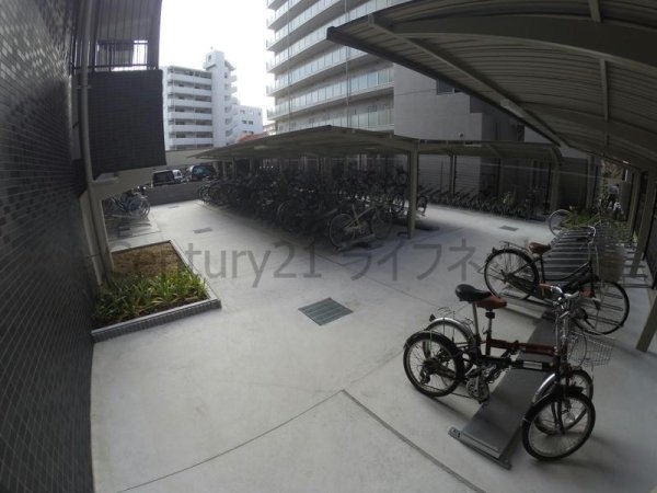 プレサンス新大阪ザシティ