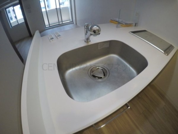 ディームス江坂