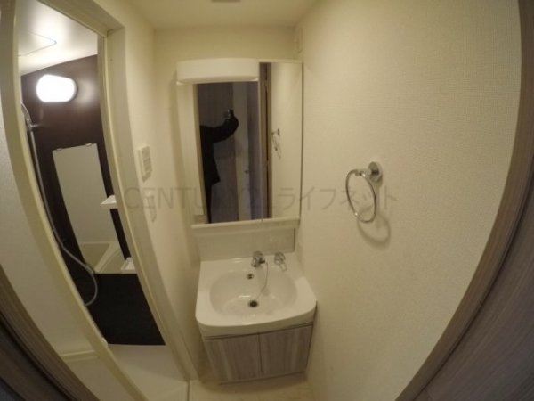 スペーシア江坂広芝町