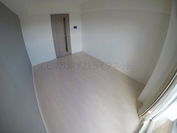 スペーシア江坂広芝町