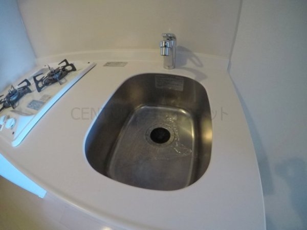 スペーシア江坂広芝町