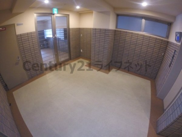 リバースクウェア103