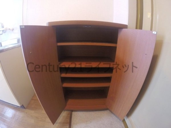 シロハイヌ新大阪