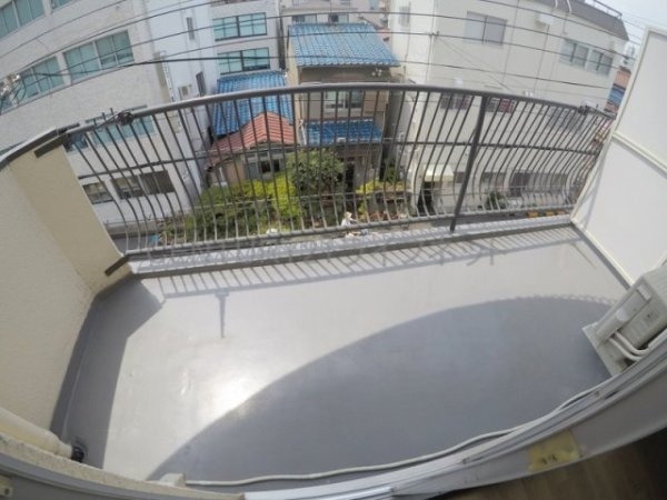 アールエンシンビル