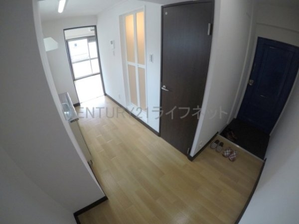 アールエンシンビル