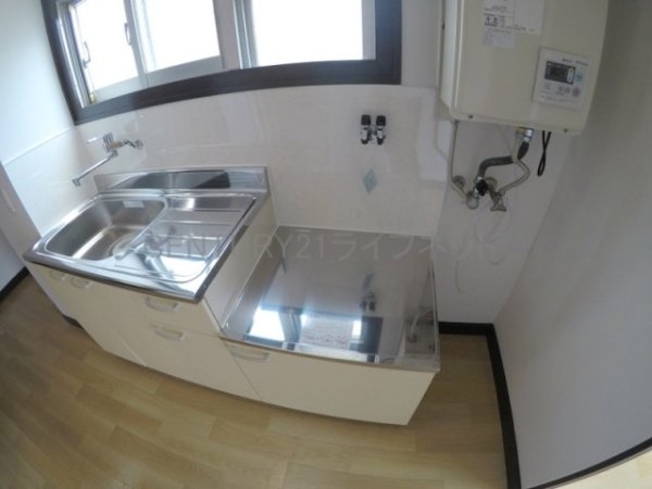 アールエンシンビル