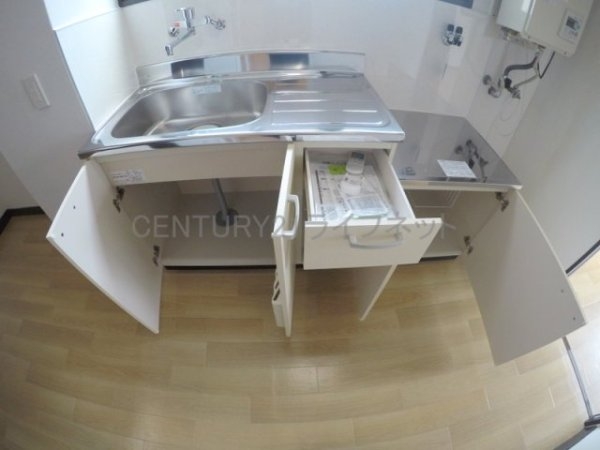 アールエンシンビル