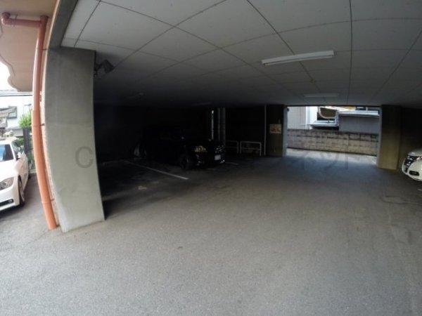 タイガーマンション