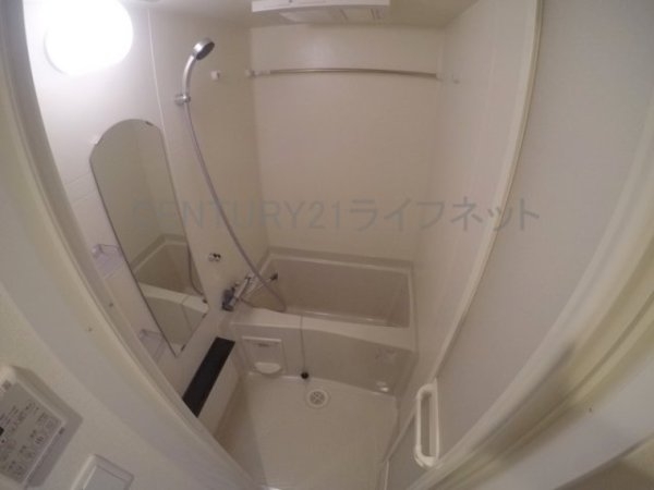 プレサンスブルーム東三国