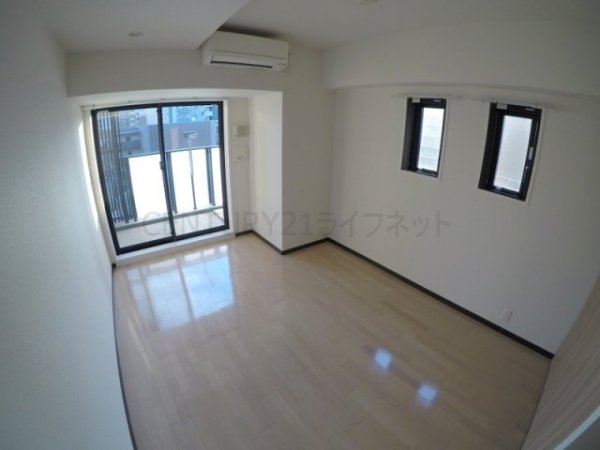 エスフォート江坂垂水町