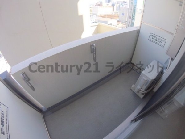 大阪市淀川区十三本町１丁目のマンション