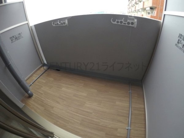 アドバンス江坂ラシュレ