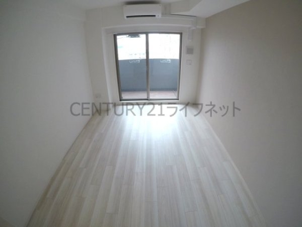 アドバンス江坂ラシュレ