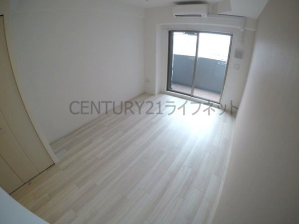 アドバンス江坂ラシュレ