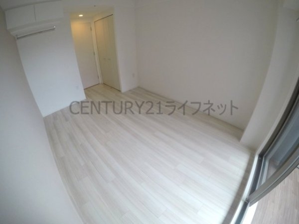 アドバンス江坂ラシュレ