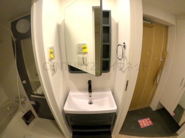 アドバンス江坂ラシュレ