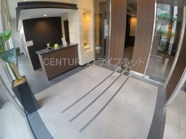 アパートメンツ江坂