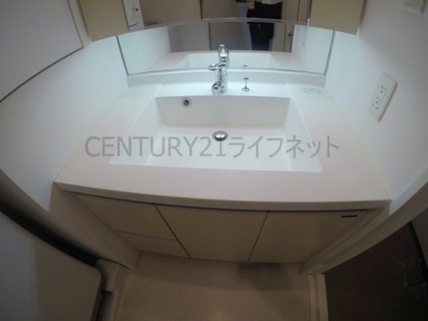 アパートメンツ江坂