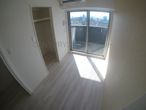 セレニテ新大阪プリエ