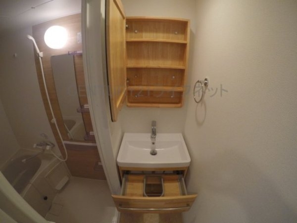 セレニテ新大阪プリエ