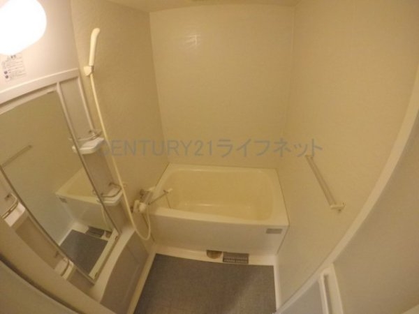 フォレステージュ江坂垂水町