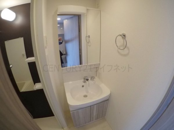 スペーシア江坂広芝町