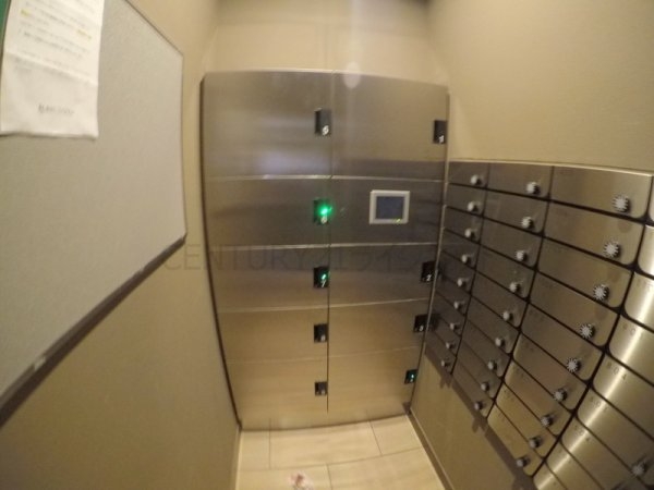 スペーシア江坂広芝町