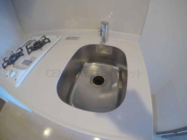 スペーシア江坂広芝町