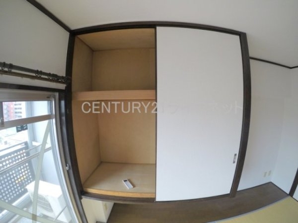 クリスタルシャトウ