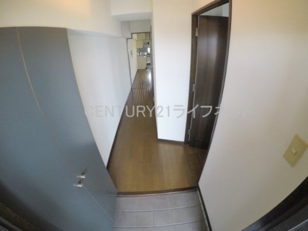 クリスタルシャトウ