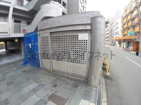 クリスタルシャトウ