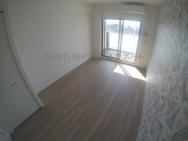 セレニテ新大阪プリエ