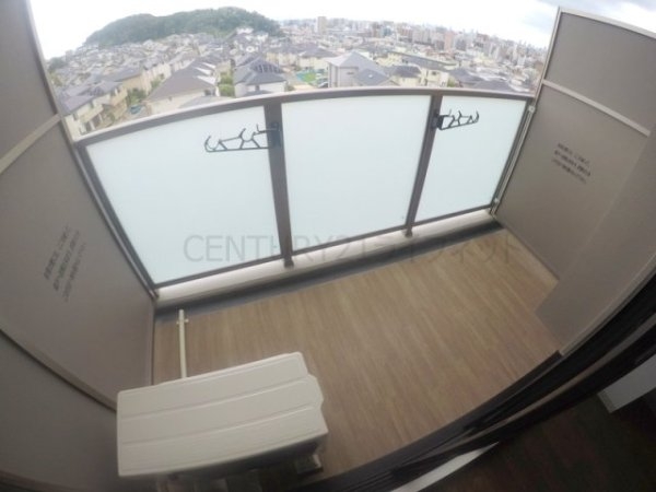 ファーストフィオーレ江坂ガーデン