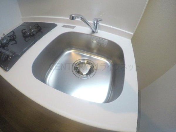 ファーストフィオーレ江坂ガーデン