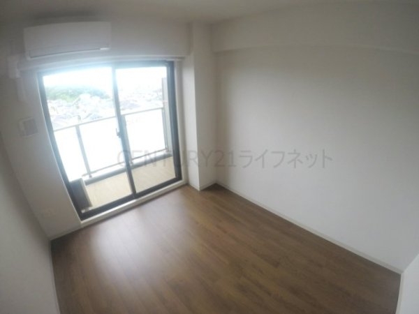 ファーストフィオーレ江坂ガーデン