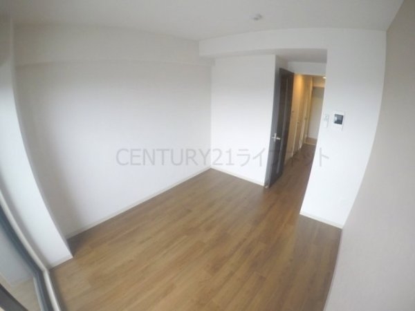 ファーストフィオーレ江坂ガーデン