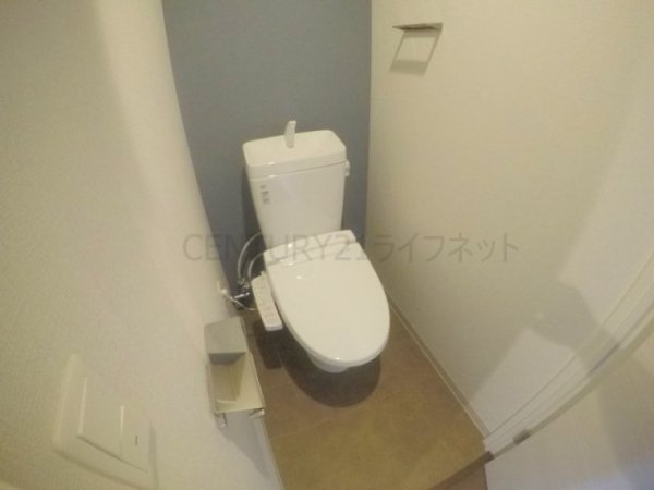 ファーストフィオーレ江坂ガーデン