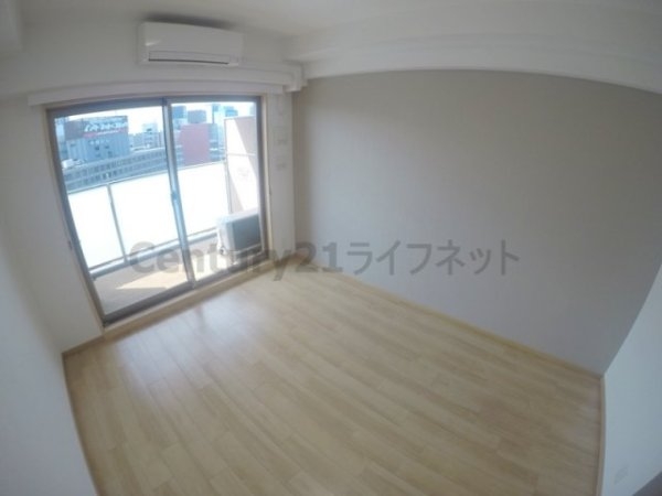 レオングラン新大阪レジデンス