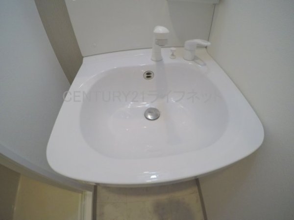 サムティ江坂レガーロ